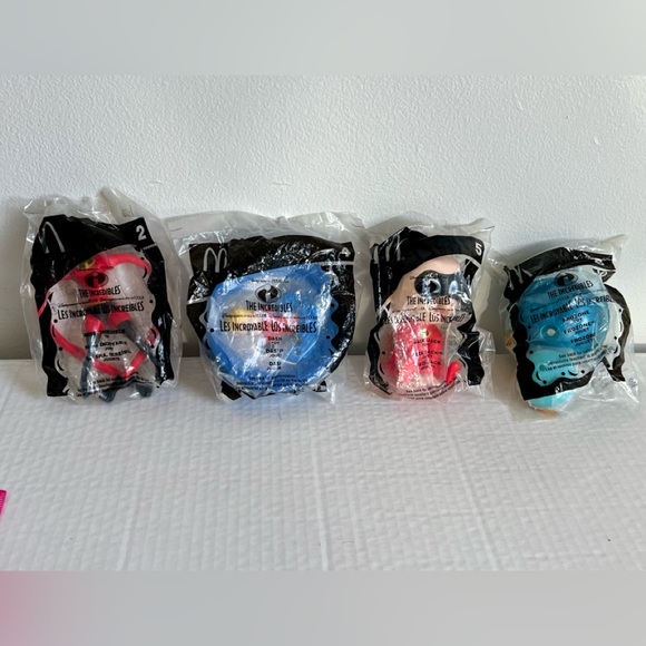 The Incredibles 4 McDonalds Toys  Mom,Jack Jack ,Dash, Frozone. - Picture 7 of 7